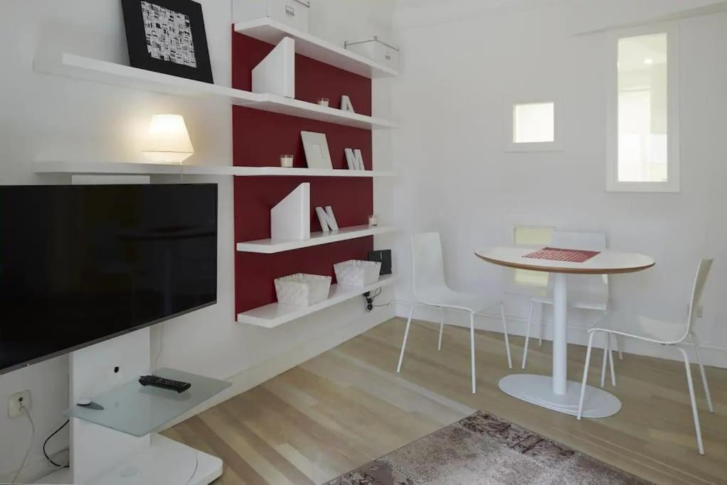 Apartamento Reformado Junto A La Playa De La Concha En Donostia-San Sebastian - Marina 4 Екстериор снимка